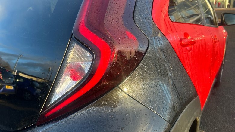 Toyota Aygo X 1.0 VVT-i Edge 5dr Auto Petrol Hatchback